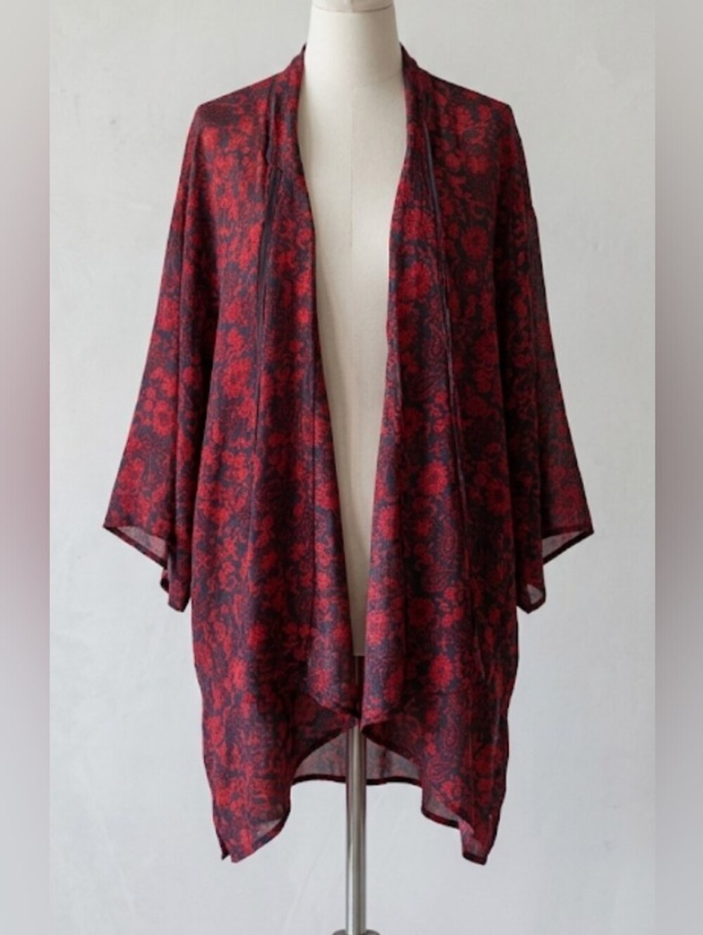 SFERA Red Floral Open-Front Kimono Cardigan (Free Size) Boho Beach Chic Flowy